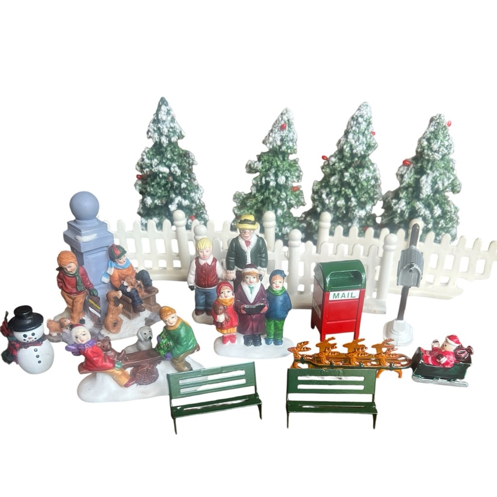 Vintage LOT of Dept 56 and other Christmas village people and accessories. 17 pc